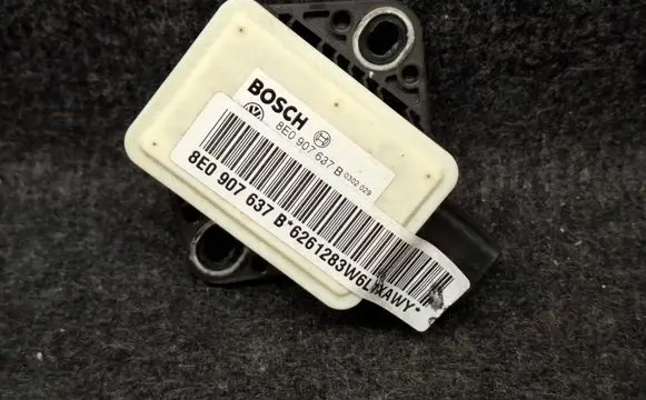 Audi A4 S4 B7 8E 8H ESP acceleration yaw rate sensor 8E0907637B