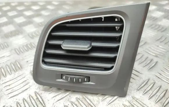 Volkswagen Golf VII Dashboard side air vent grill/cover trim 5G1819709