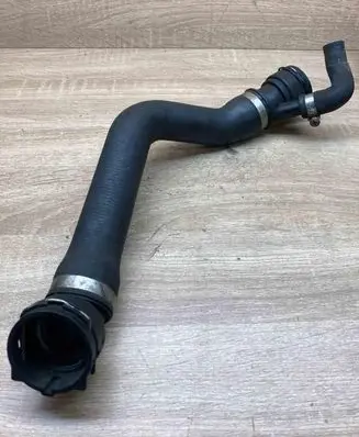 BMW 5 E60 E61 Coolant pipe/hose 7789742