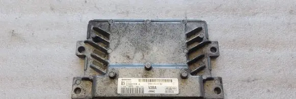 Ford Fiesta Engine control unit/module AV2112A650BA S180047018A