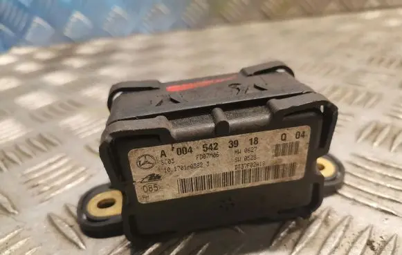 Mercedes-Benz GL X164 Yaw turn rate sensor 0045423918