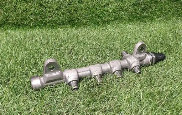 Opel Zafira C Fuel main line pipe 55576177 0445214221