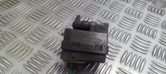 Headlight level adjustment motor
