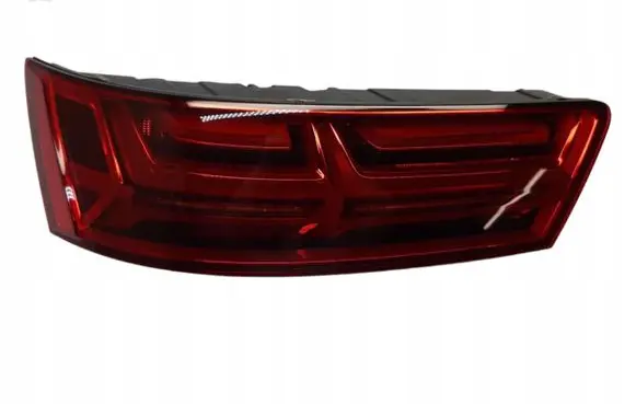 Audi Q7 4L Rear/tail lights 4M0945093C