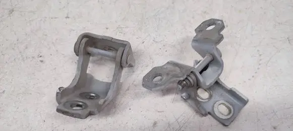 Front door hinge set