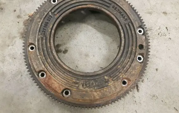 Volkswagen Golf I Flywheel 027105273