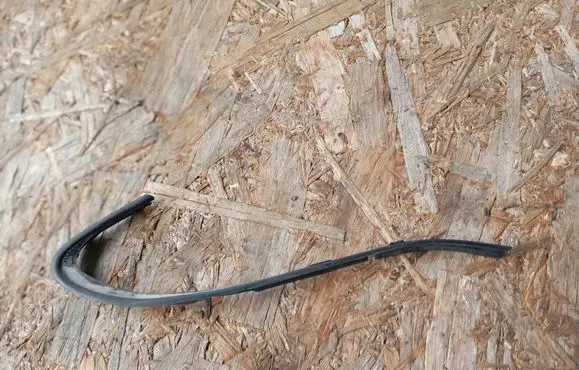 Headlight part