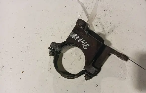 Ford S-MAX Engine mounting bracket 