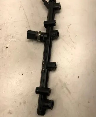 Audi A5 8T 8F Fuel main line pipe 06K133681A