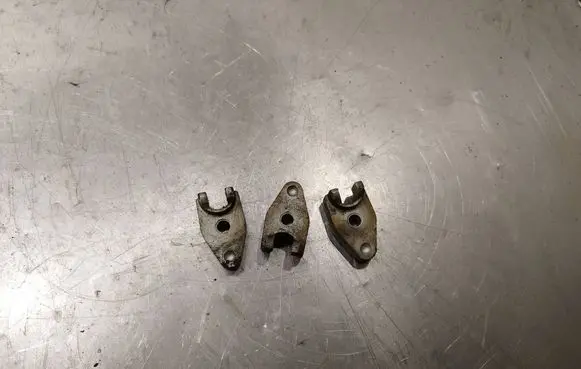Fuel Injector clamp holder
