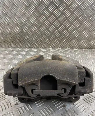 Volkswagen Transporter - Caravelle T5 Front brake caliper 7H0105J