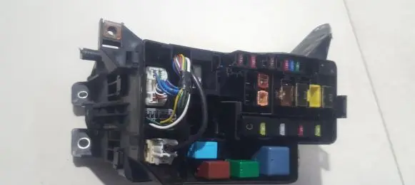 Toyota RAV 4 (XA30) Fuse box set