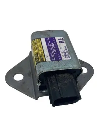Toyota Land Cruiser (J120) Airbag deployment crash/impact sensor 8983360010 1879000471