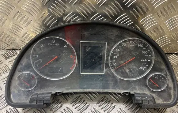 Audi A4 S4 B6 8E 8H Speedometer (instrument cluster) 1036901830