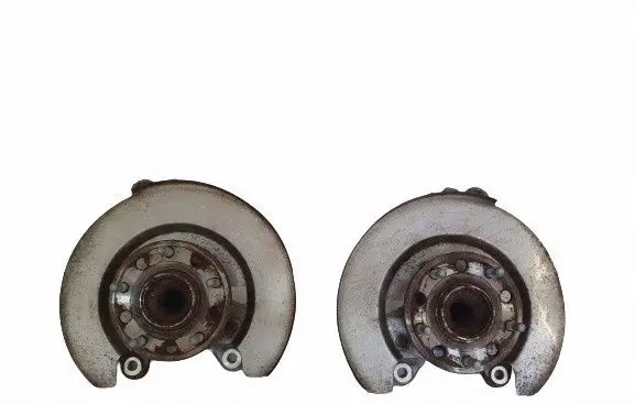 Chrysler Pacifica Rear wheel hub spindle/knuckle 017AB