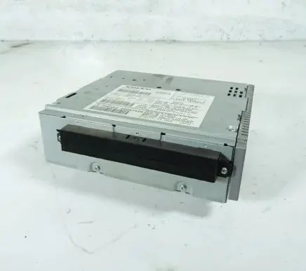 Volvo C30 Radio/CD/DVD/GPS head unit 31266762