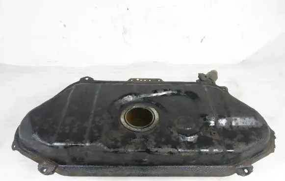 Toyota Yaris Fuel tank 