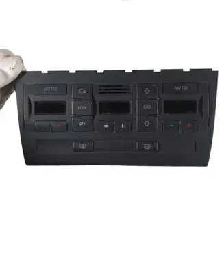 Volkswagen Golf V Climate control unit 8E0820043BL 0854973