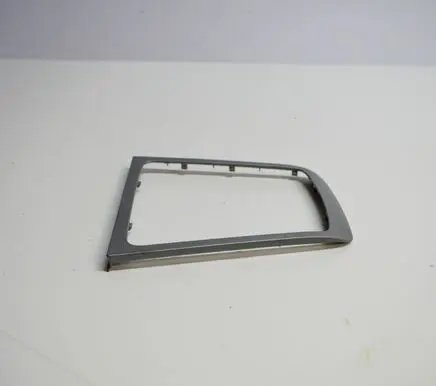 Skoda Octavia Mk2 (1Z) Gear shifter surround trim plastic 10137412AU