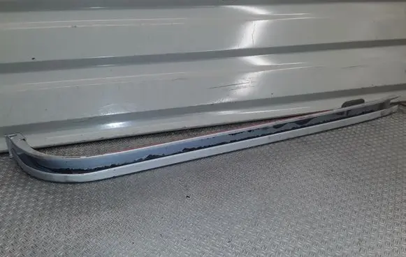 Peugeot 1007 Sliding door middle rail 