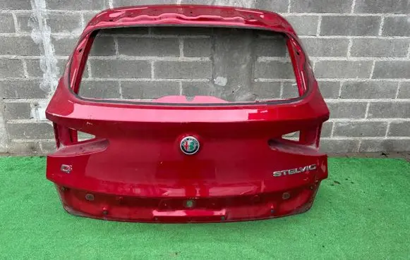 Tailgate/trunk/boot lid