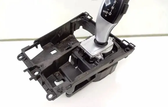BMW X5 E70 Gear shifter/selector 9228612 9228827 9164484