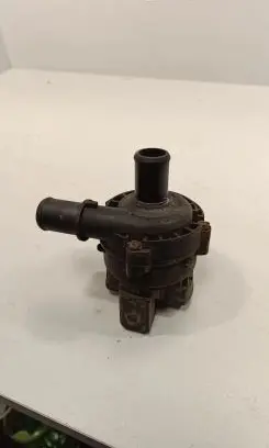 Nissan Qashqai+2 Electric auxiliary coolant/water pump