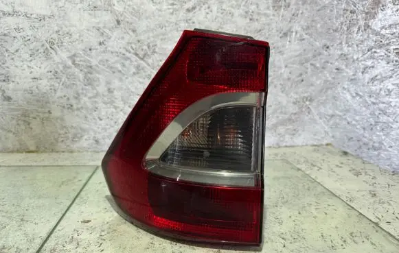 Ford Galaxy Rear/tail lights 162495