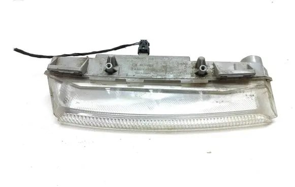 Mercedes-Benz B W246 W242 Front fog light A2049069200 ZB606004 000606