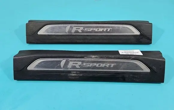 Jaguar XE Foot area side trim GX7M-13201-CA IMPRK1453153