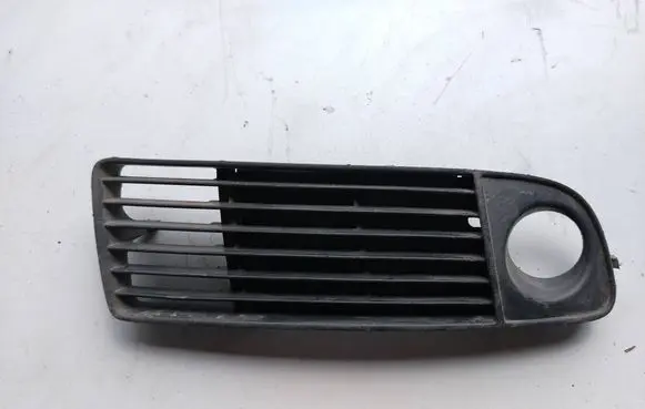 Audi A6 S6 C5 4B Front fog light trim/grill 4B0807682H