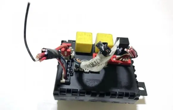 Alfa Romeo 156 Fuse box set 46447809 a223