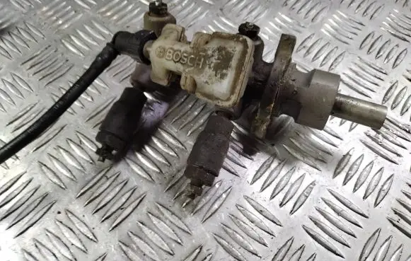 Ford Focus Master brake cylinder 310048