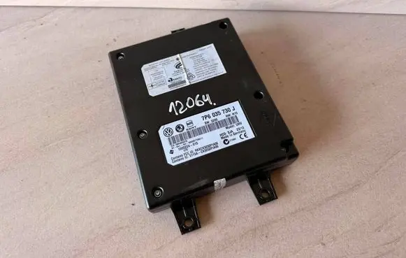 Volkswagen PASSAT B7 Bluetooth control unit module 7P6035730J