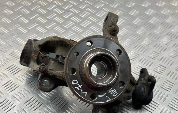 Volvo V70 Front wheel hub spindle knuckle