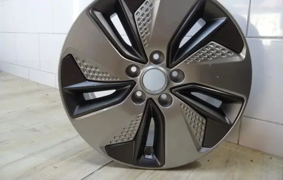 Hyundai Kona I R17 alloy rim 52910K4000