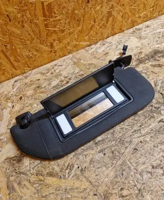 Citroen DS5 Sun visor