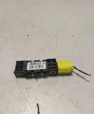 Mitsubishi Colt Airbag deployment crash/impact sensor PMR587419 T1035351133X A4545400117
