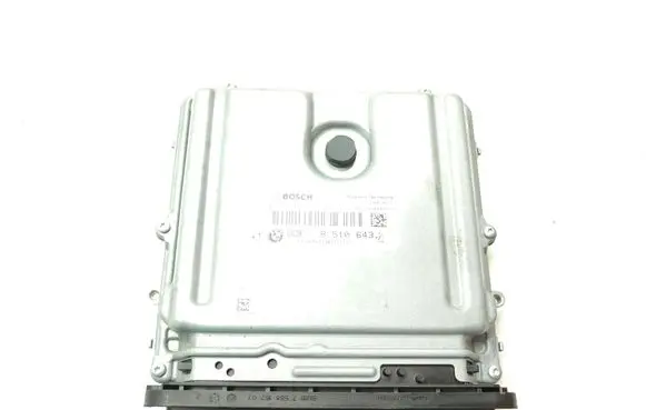 BMW 5 F10 F11 Engine control unit/module 8510643