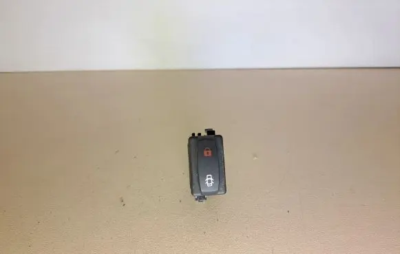 Renault Trafic II (X83) Central locking switch button 041254A 3324060 2648803