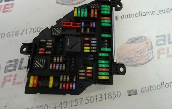 BMW 5 F10 F11 Fuse box set 9264923