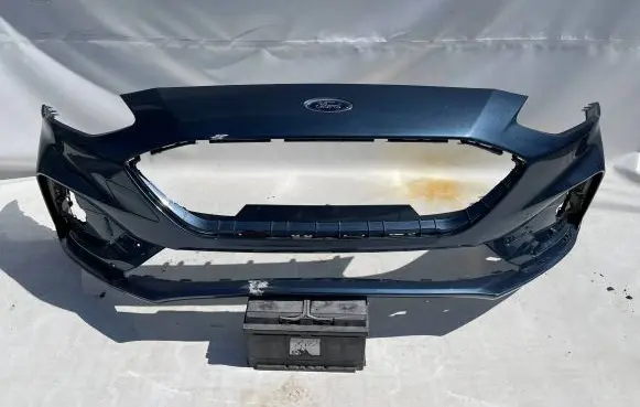 Ford Focus Front bumper JX7B-17757-S