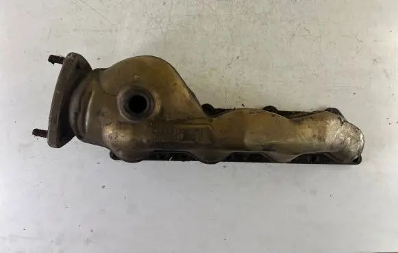 Audi A6 S6 C6 4F Exhaust manifold 079253033