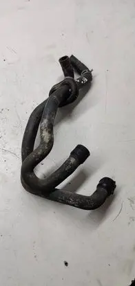 Volkswagen PASSAT B5.5 Engine coolant pipe/hose 8d0819373ab
