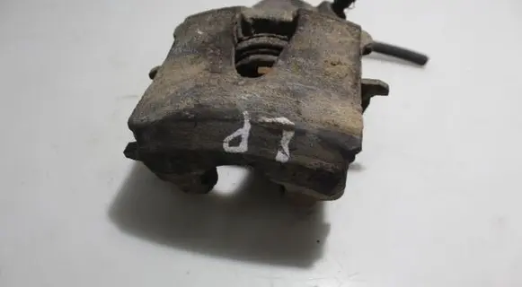 Skoda Octavia Mk2 (1Z) Front brake caliper