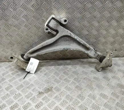 Volvo XC60 Front lower control arm/wishbone 31658893