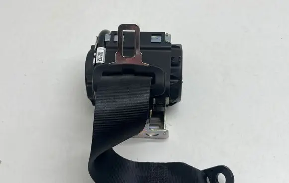 Volvo S60 Middle seatbelt (rear) 31462768 1P640104000 1T191350563045