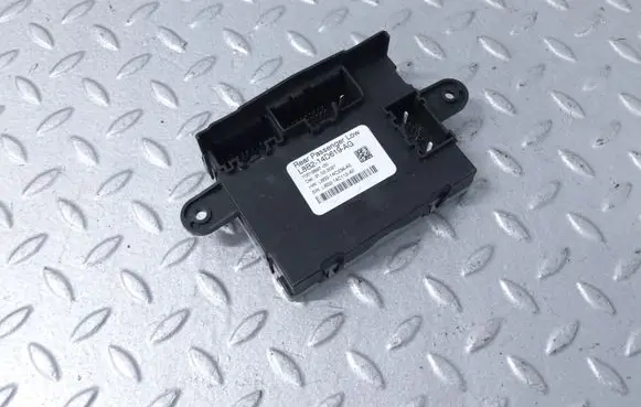 Land Rover Defender Door control unit/module L8B214D619AG L8B214C238AE L8B214C112AF