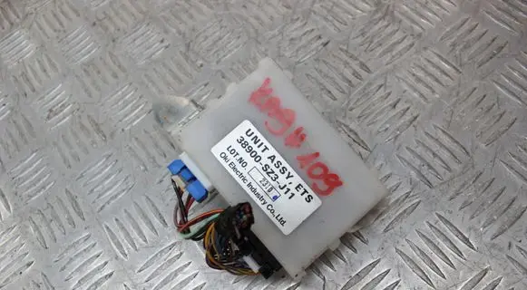 Honda Legend III KA9 Other control units/modules 38900 SZ3-J11