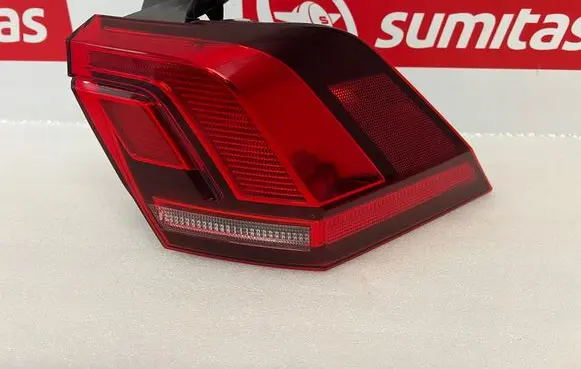 Rear/tail lights